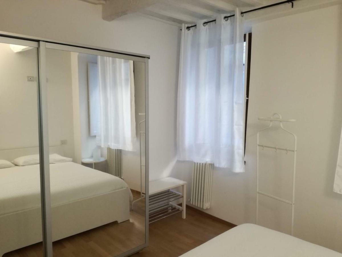 La Casa In Camollia Apartment เซียนา ภายนอก รูปภาพ